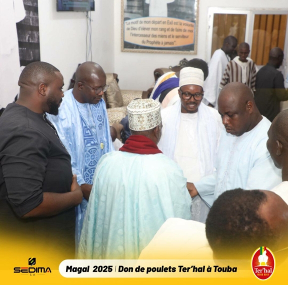 Don de poulet Ter'Hal à Touba